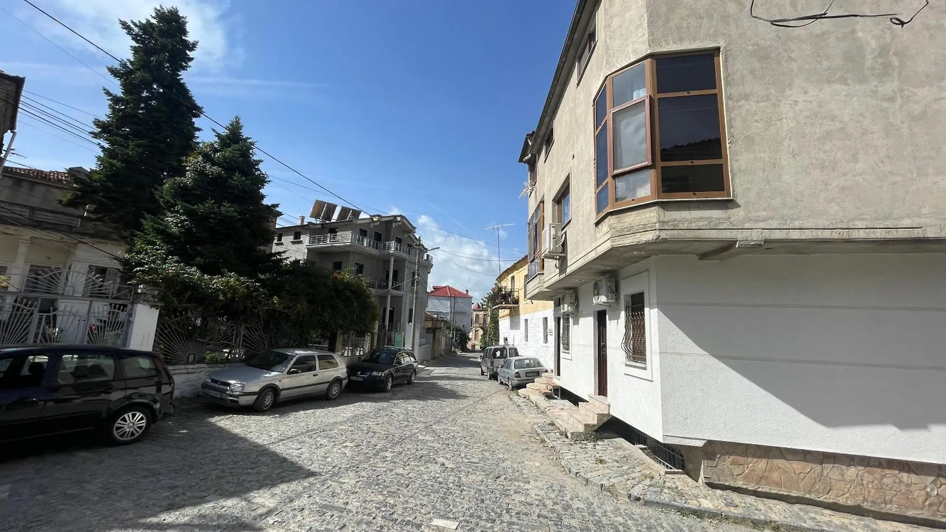 At Pikotiko'S - Korca City Rooms For Rent 0*, Korce